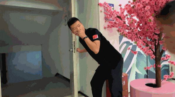 托车行凌晨突发起火1人不幸遇难！米乐m6登录入口痛心！潮汕一摩(图2)