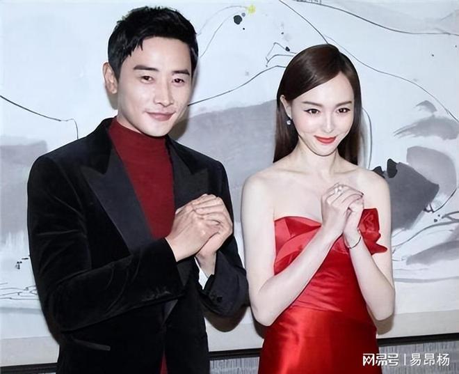 中相遇39岁才当爸爸结婚六年宠妻如宝米乐m6网站演员罗晋：和妻子在拍戏(图10)