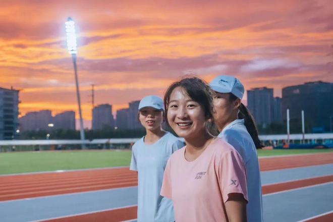 小美女徐冰洁就是人来疯唯一打开230的00后(图3)