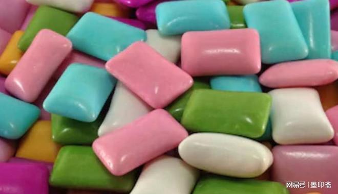 ?口香糖被注意力抛弃了排队不看货架改刷手机(图14) ?口香糖被注意力抛弃了排队不看货架改刷手机(图14)